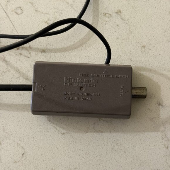 OEM Nintendo NES RF AV Cable Adapter Switch SNES NES-003 Official Authentic - Picture 2 of 9